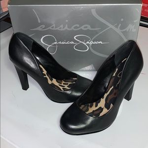 JESSICA SIMPSON BLACK DREAM NAPPA HEELS SIZE 6M